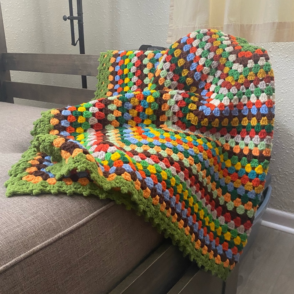 Vintage Crochet Afghan Throw Blanket - Picture 1 of 4